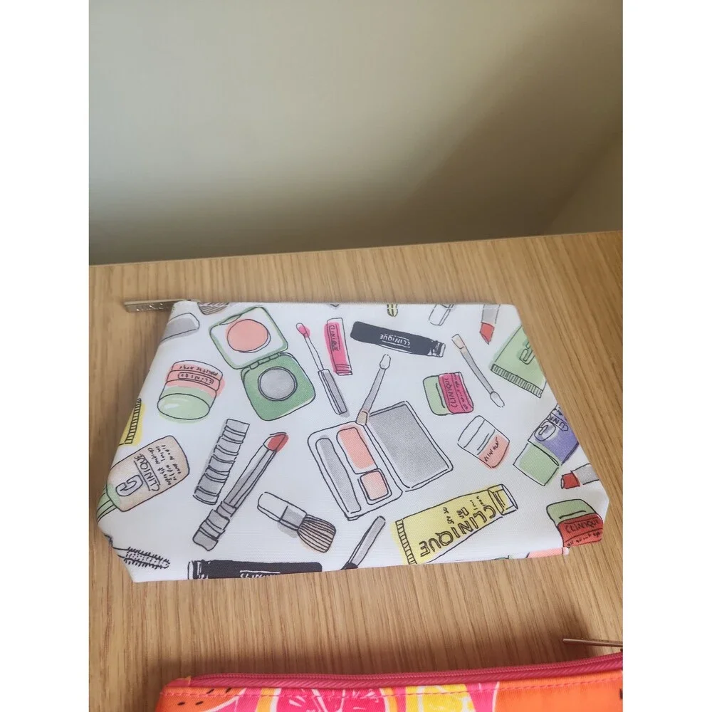 Clinique Set of 2 Cosmetics Bags Pouches